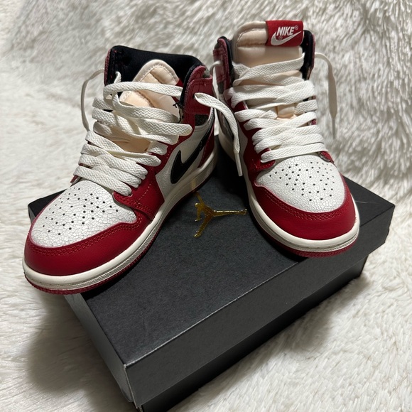 NIKE Air Jordan 1 Retro High OG *Lost and Found* *PS* - Picture 9 of 11